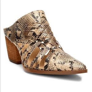 New- Gold Coast Woven Mule COCONUTS BY MATISSE